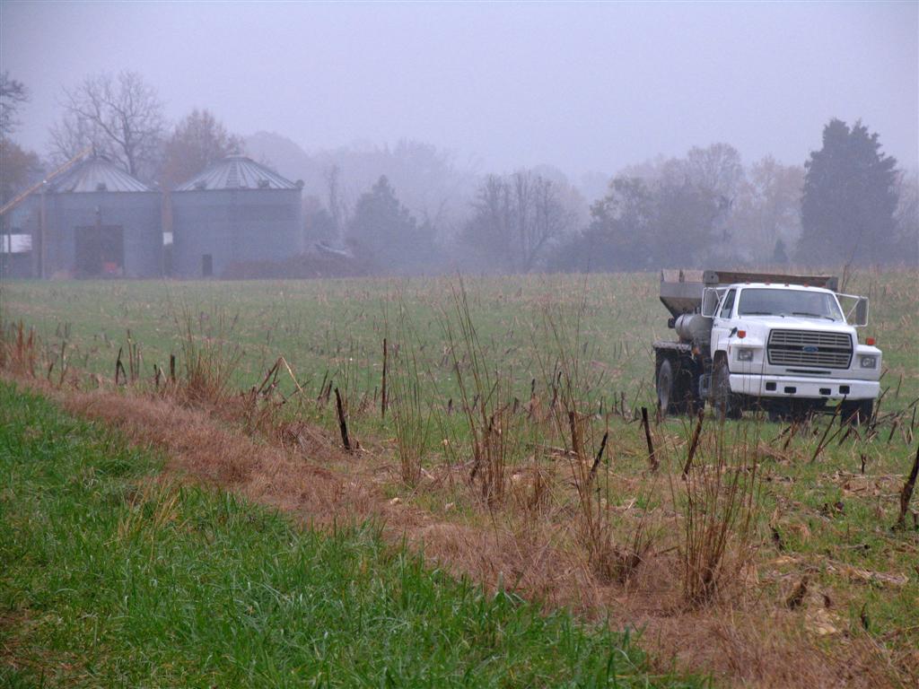 Fertilizer Truck 11/2004